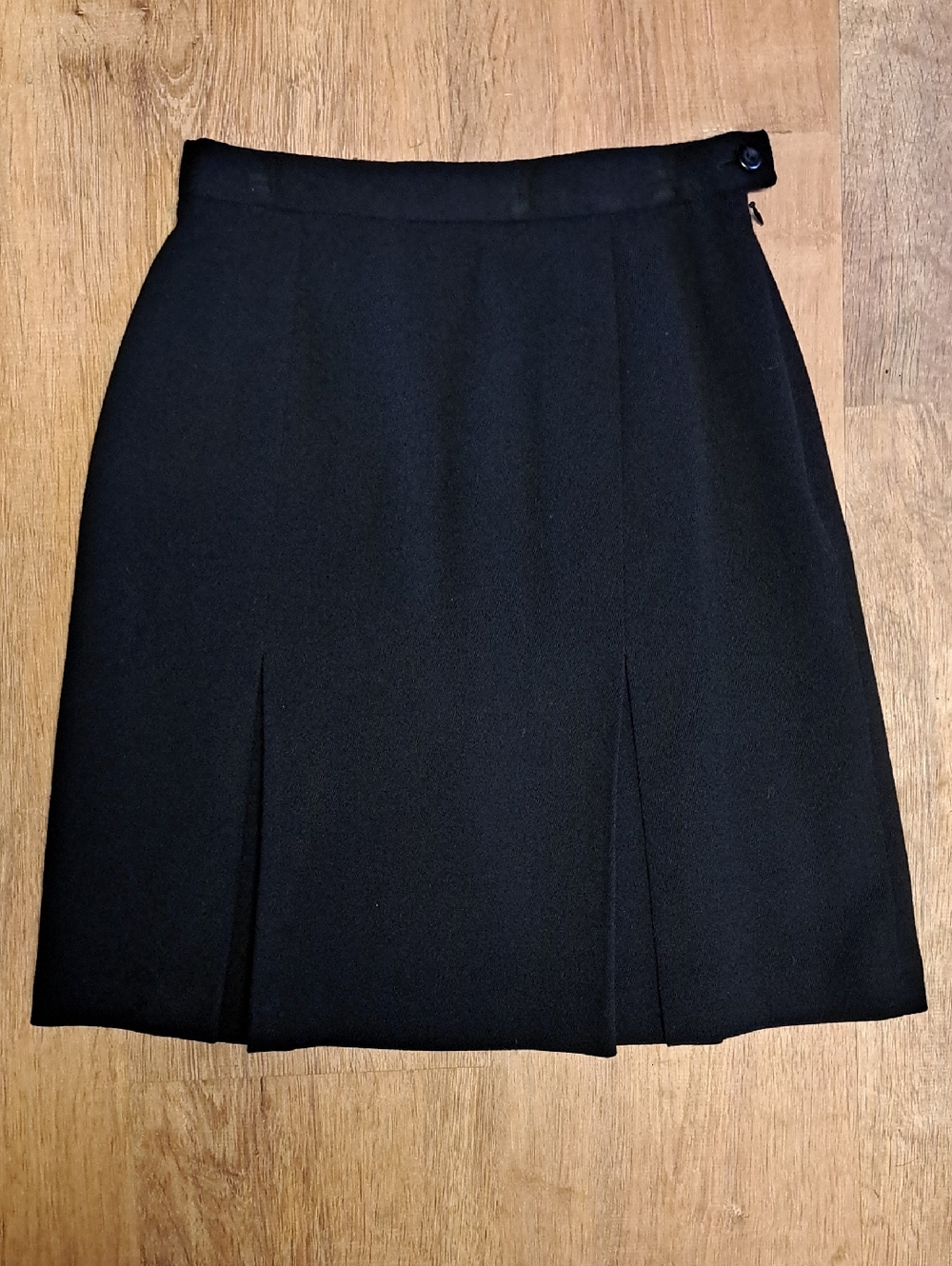 Jones New York Petite Black Wool Pleated Skirt Size 4P - Classic Preppy Academia